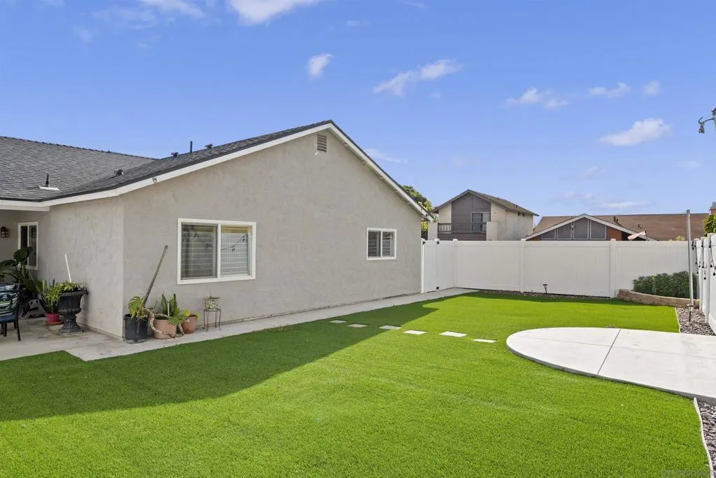 3310 Biscay Dr, San Diego, California 92154 home-pic-19