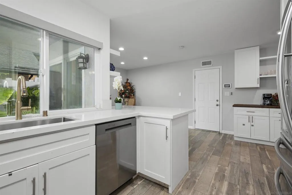 3310 Biscay Dr, San Diego, California 92154 home-pic-9