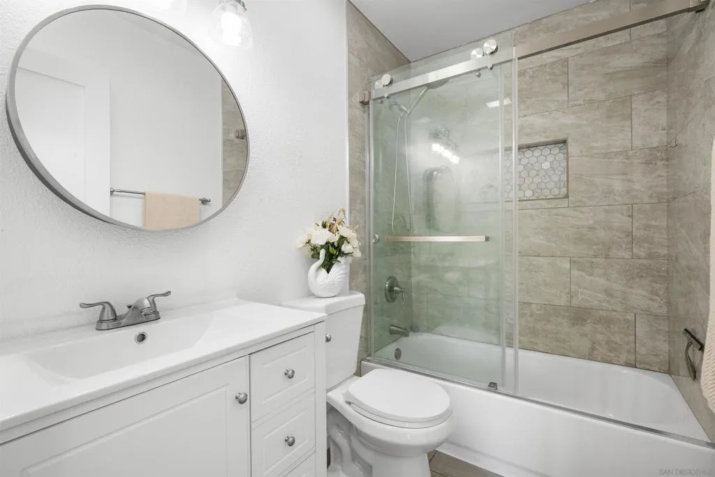 3310 Biscay Dr, San Diego, California 92154 home-pic-17