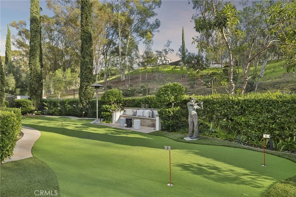 10885 Silverado, Tustin, California 92782 home-pic-18