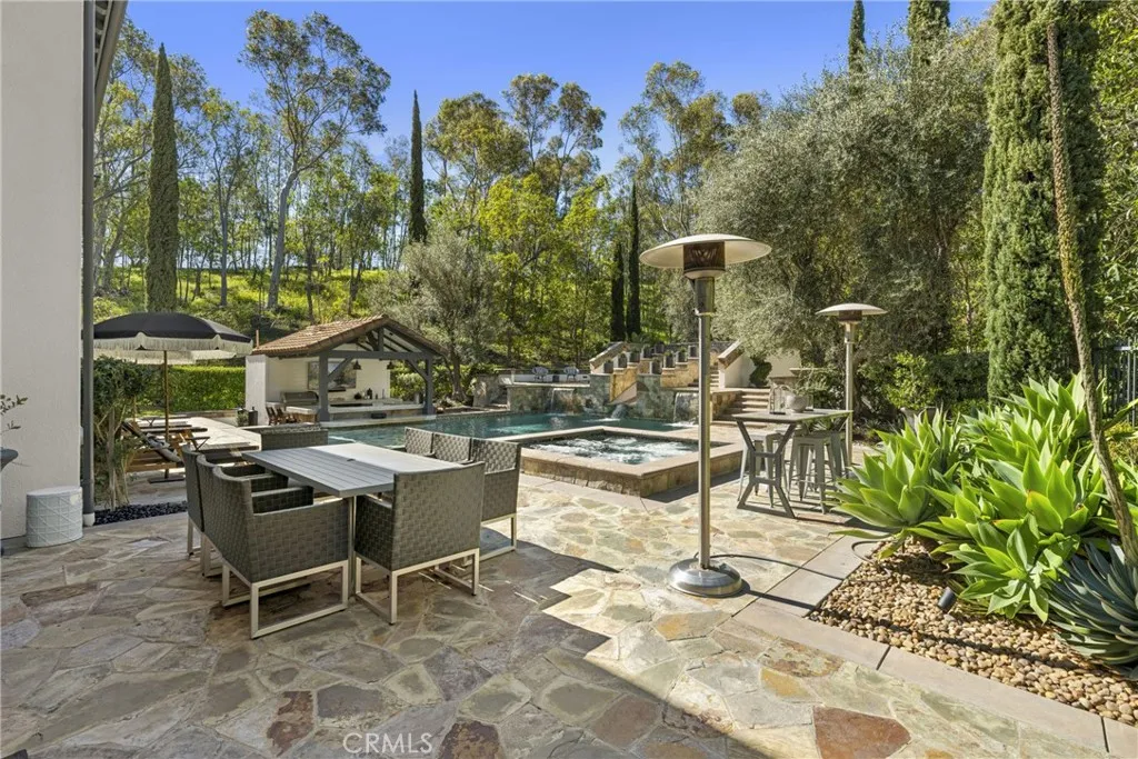 10885 Silverado, Tustin, California 92782 home-pic-14