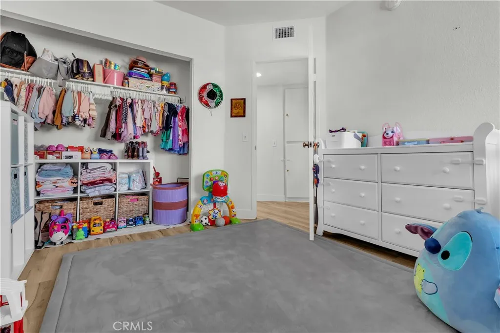 25144 Steinbeck F, Valencia, California 91381 home-pic-15
