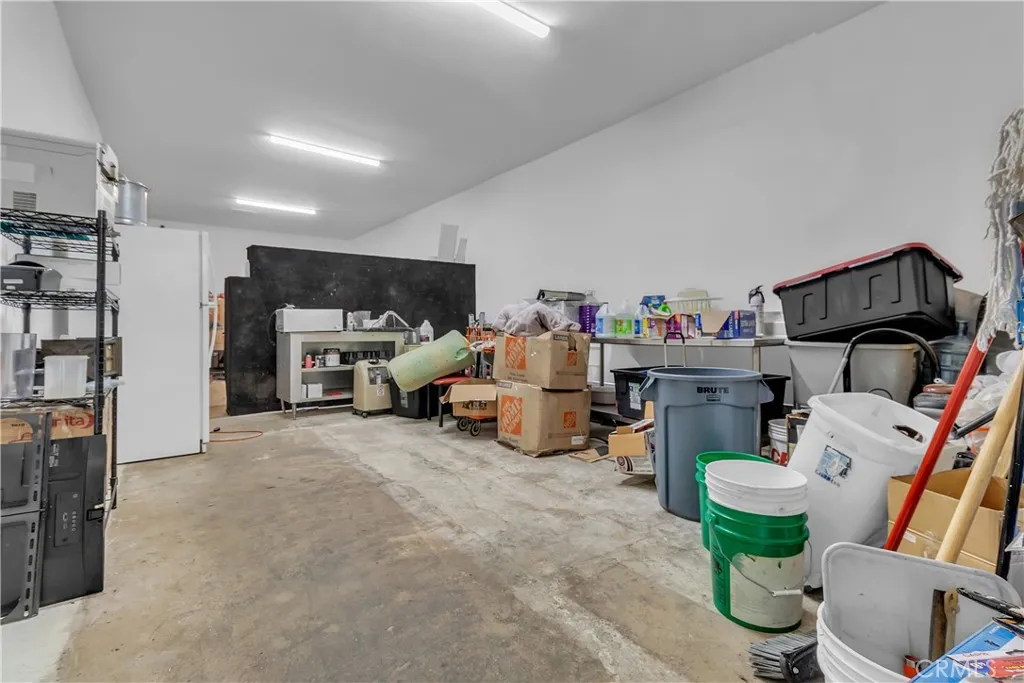 5110 Whittier, Commerce, California 90022 home-pic-34