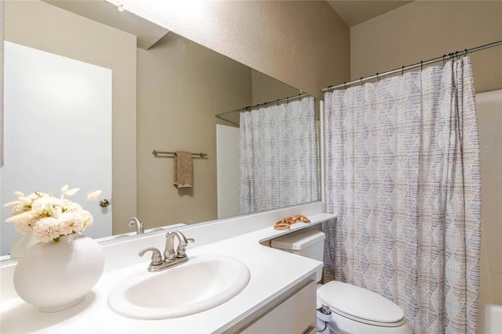 553 Wayland Court, Claremont, California 91711 home-pic-23