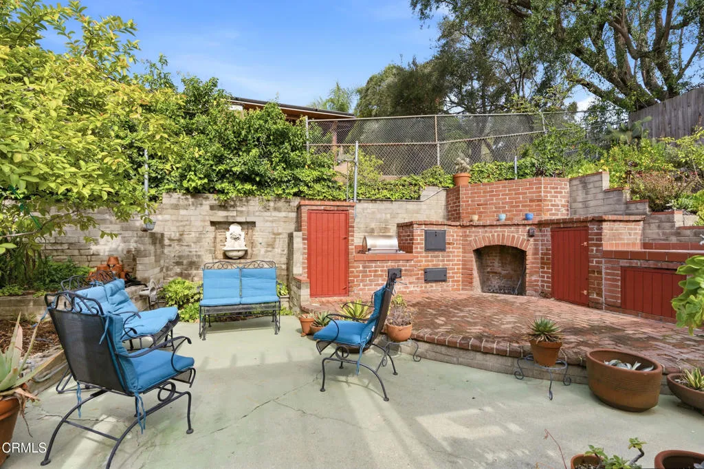320 Toyon Road, Sierra Madre, California 91024 home-pic-39