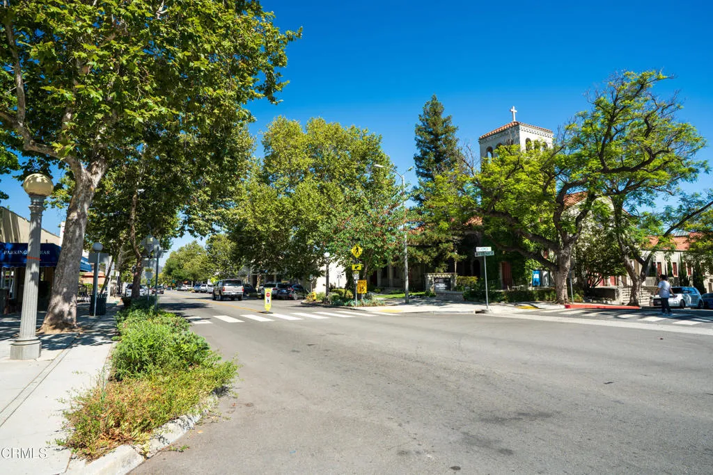 320 Toyon Road, Sierra Madre, California 91024 home-pic-72