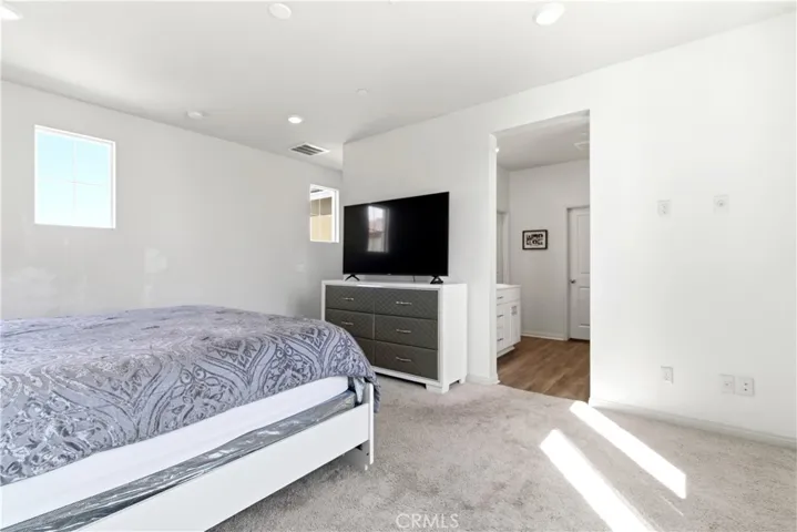 15594 Raptor, Moreno Valley, California 92551