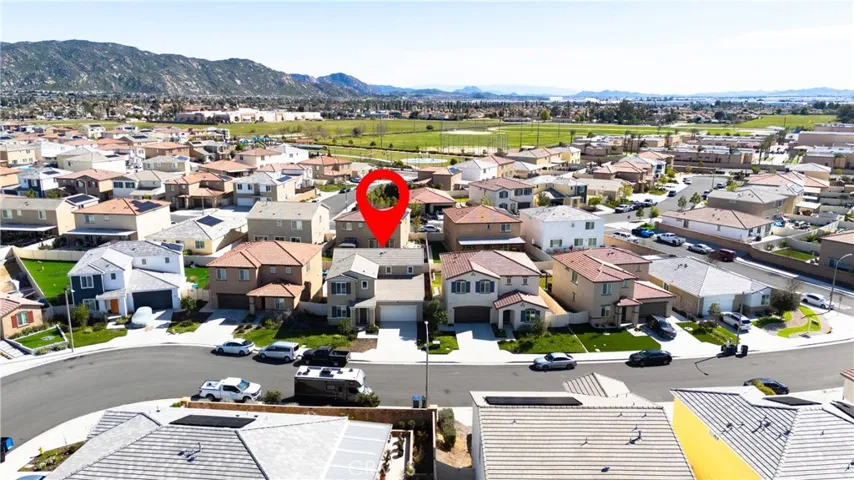 15594 Raptor, Moreno Valley, California 92551