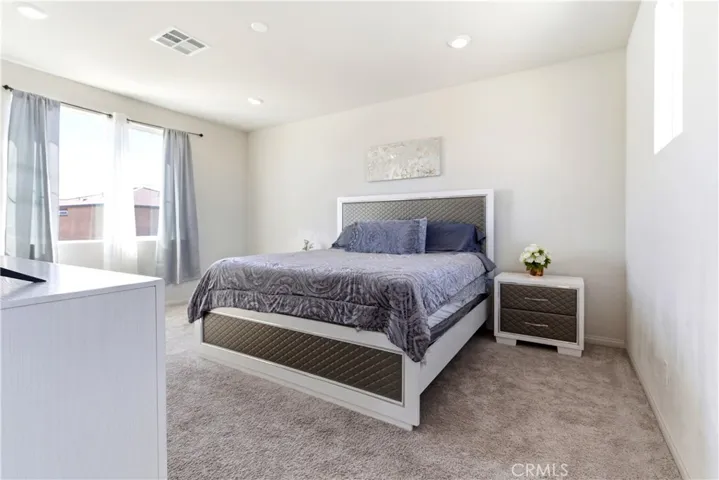 15594 Raptor, Moreno Valley, California 92551