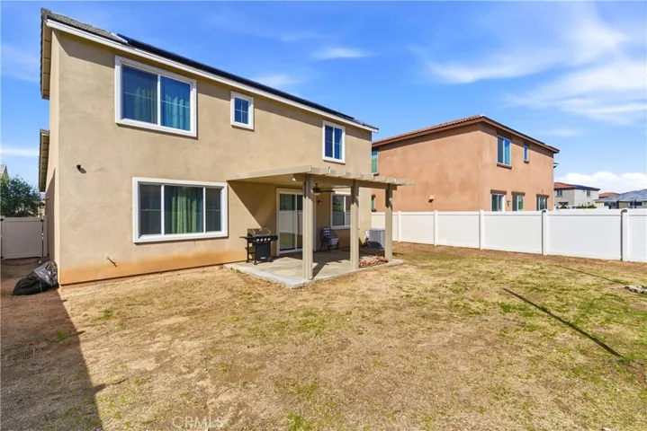 15594 Raptor, Moreno Valley, California 92551