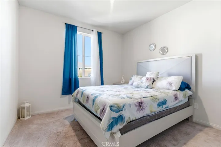 15594 Raptor, Moreno Valley, California 92551