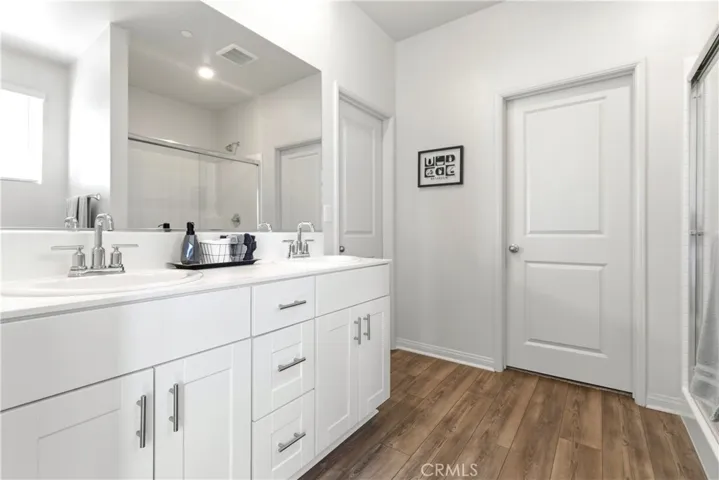 15594 Raptor, Moreno Valley, California 92551