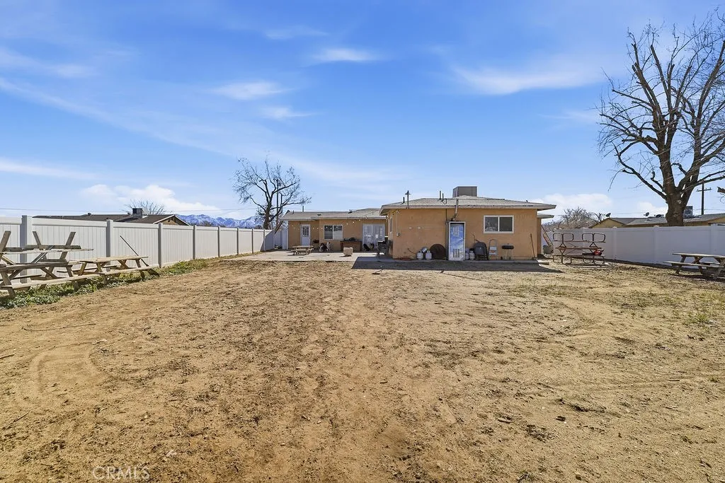 10231 E Avenue R2, Littlerock, California 93543 home-pic-24