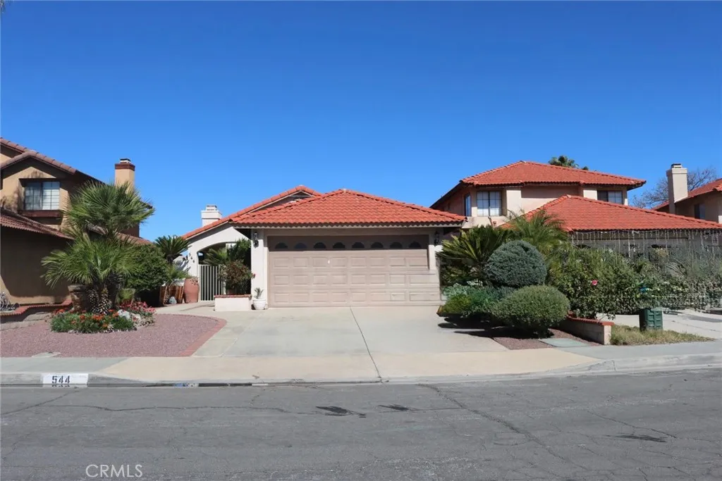 544 Turquoise, Perris, California 92571 home-pic-1