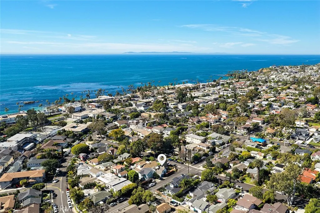 397 Poplar Street, Laguna Beach, California 92651 home-pic-34