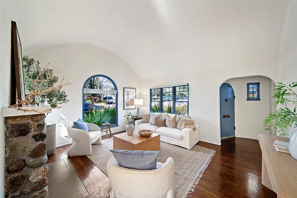 397 Poplar Street, Laguna Beach, California 92651 home-pic-9