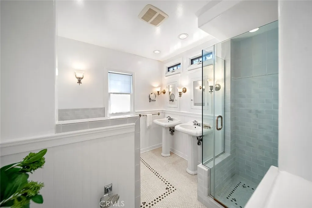 397 Poplar Street, Laguna Beach, California 92651 home-pic-22