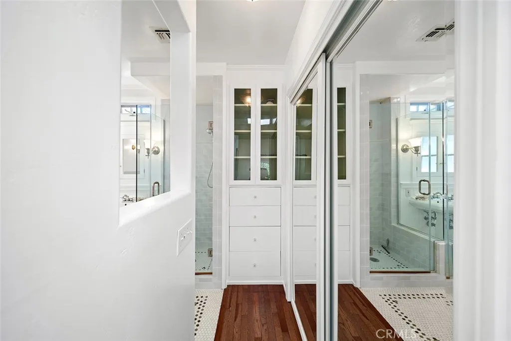 397 Poplar Street, Laguna Beach, California 92651 home-pic-21