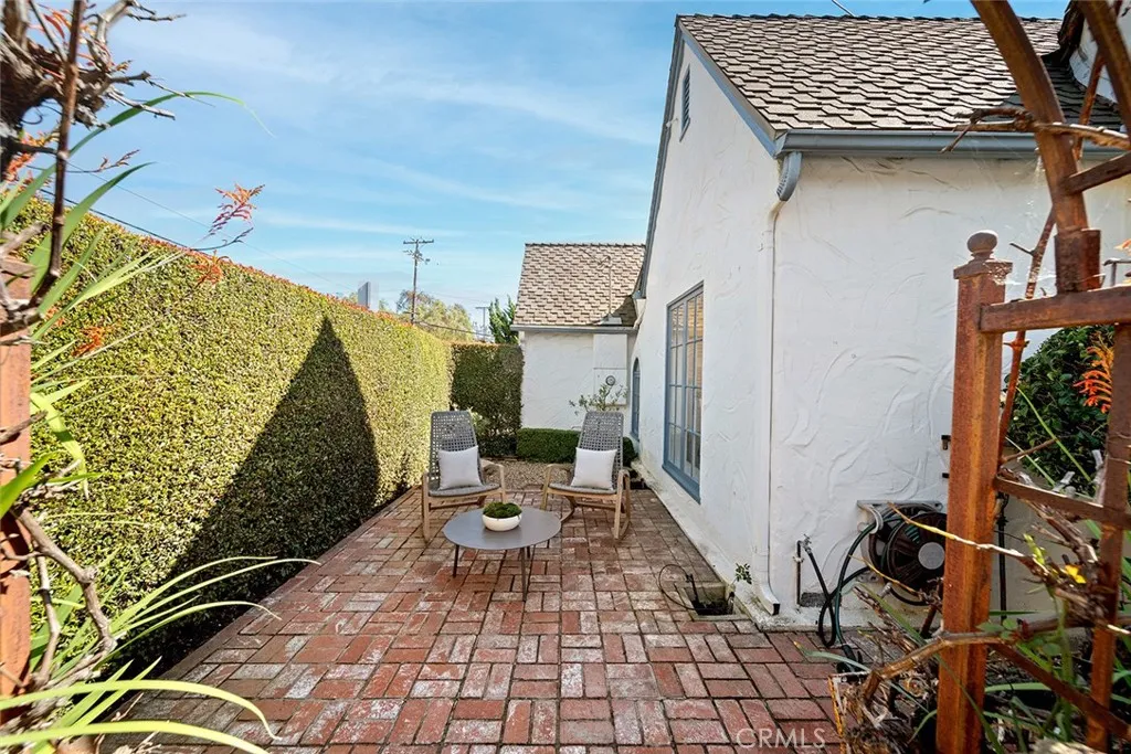 397 Poplar Street, Laguna Beach, California 92651 home-pic-5