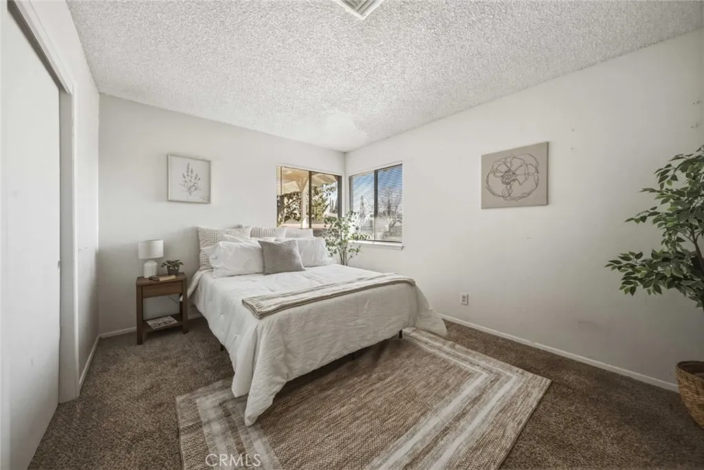 39133 11th Street W, Palmdale, California 93551 home-pic-19