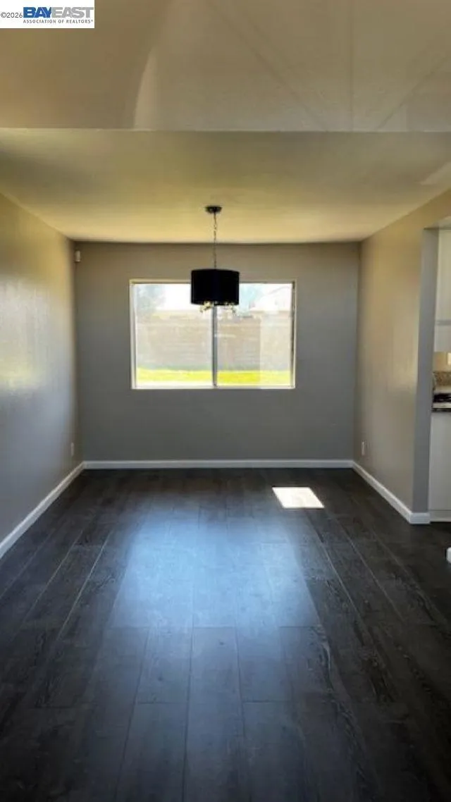 2310 2310 Lightcap St, Lancaster, California 93535 home-pic-3