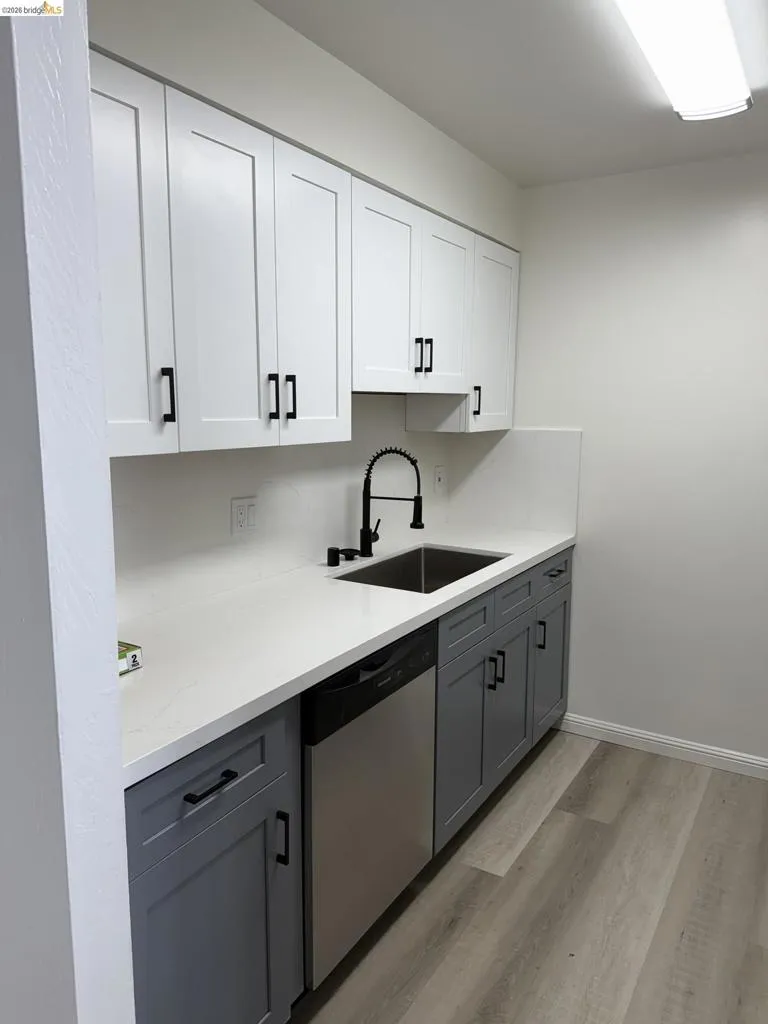 801 801 Franklin St 205, Oakland, California 94607 home-pic-6