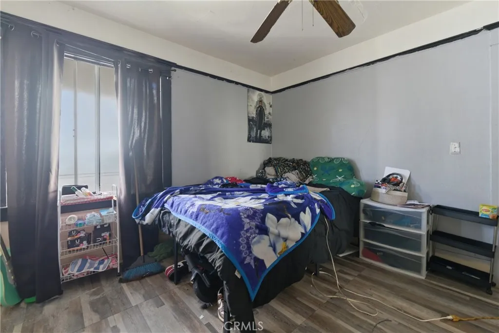 1650 W 38th, Los Angeles, California 90062 home-pic-8