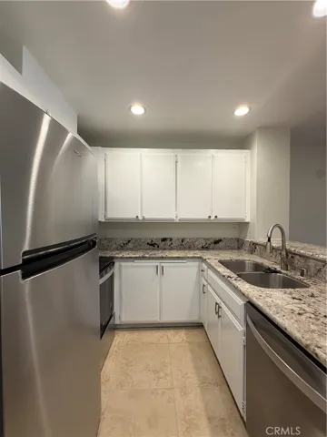 All New Stainless Appliances, Dishwasher, Elec Stove, Refrigerator