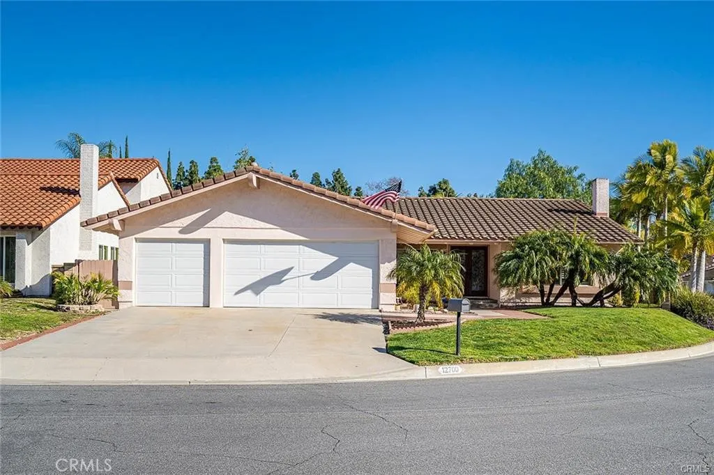 12700 Oakthorn, La Mirada, California 90638 home-pic-1
