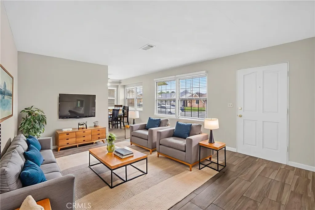 20802 Ely Ave, Lakewood, California 90715 home-pic-30
