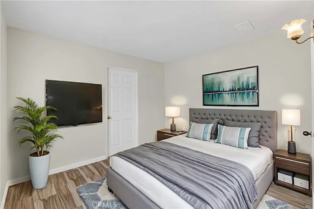 20802 Ely Ave, Lakewood, California 90715 home-pic-35