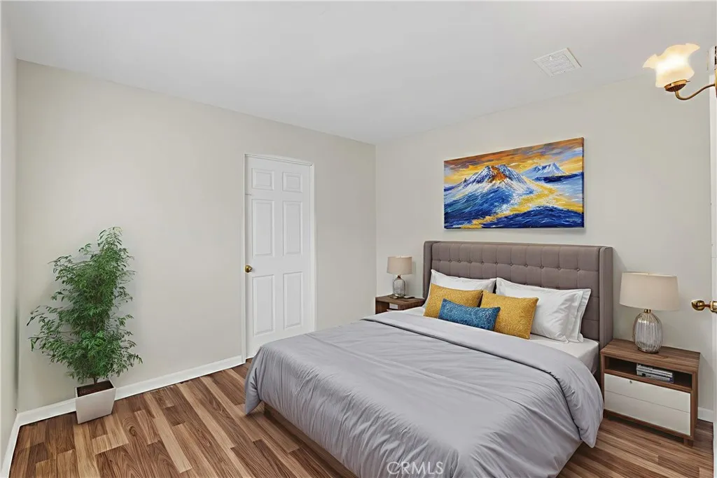 20802 Ely Ave, Lakewood, California 90715 home-pic-32