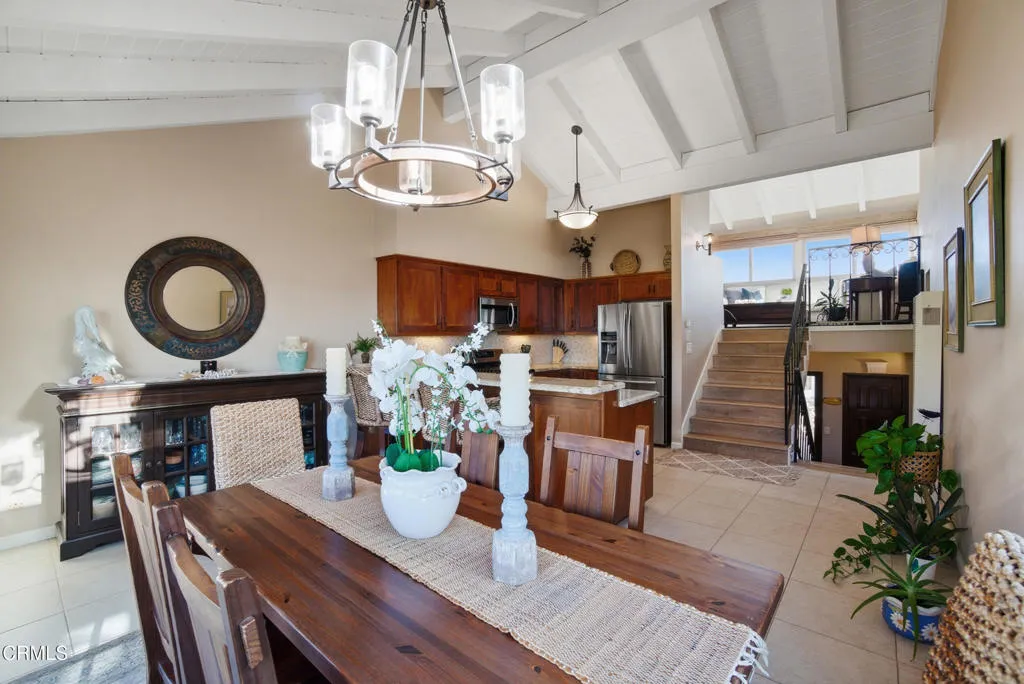 1129 Dover Lane, Ventura, California 93001 home-pic-6