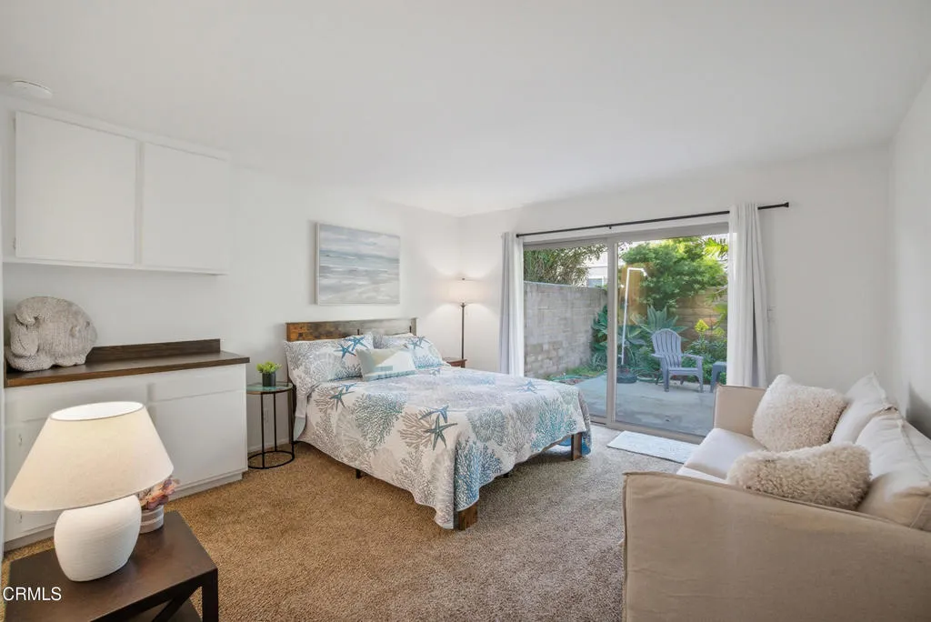 1129 Dover Lane, Ventura, California 93001 home-pic-35