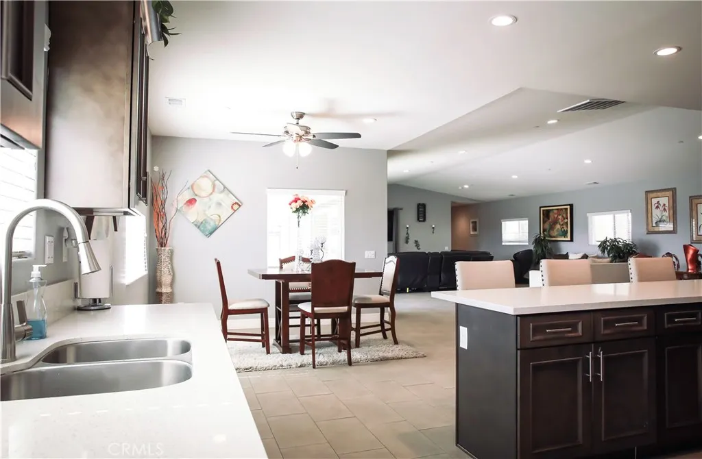 449 Skylark, San Bernardino, California 92405 home-pic-15