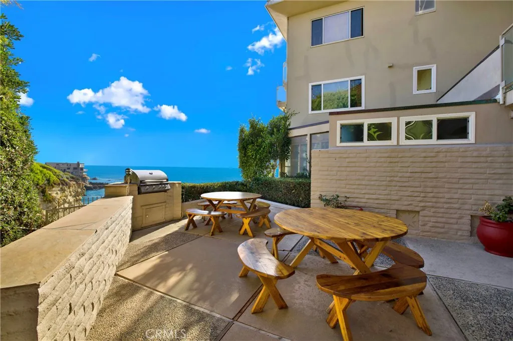 31561 Table Rock Dr. 213, Laguna Beach, California 92651 home-pic-17