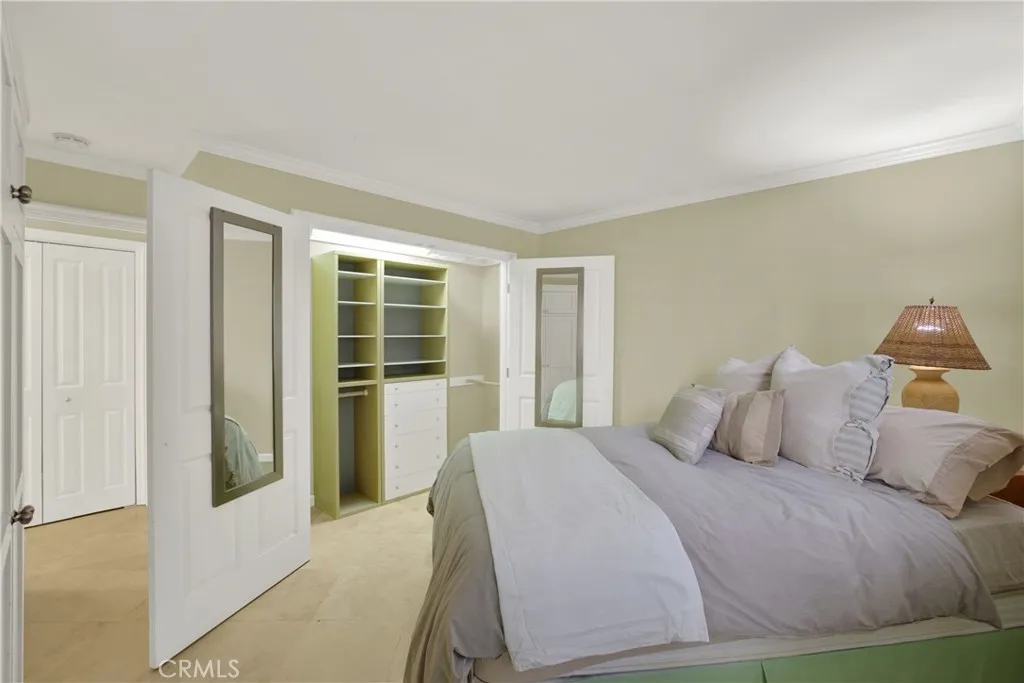 31561 Table Rock Dr. 213, Laguna Beach, California 92651 home-pic-10