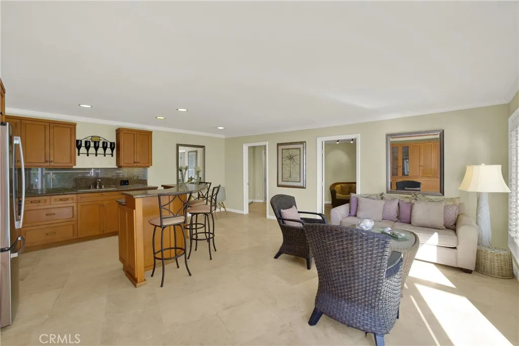 31561 Table Rock Dr. 213, Laguna Beach, California 92651 home-pic-9