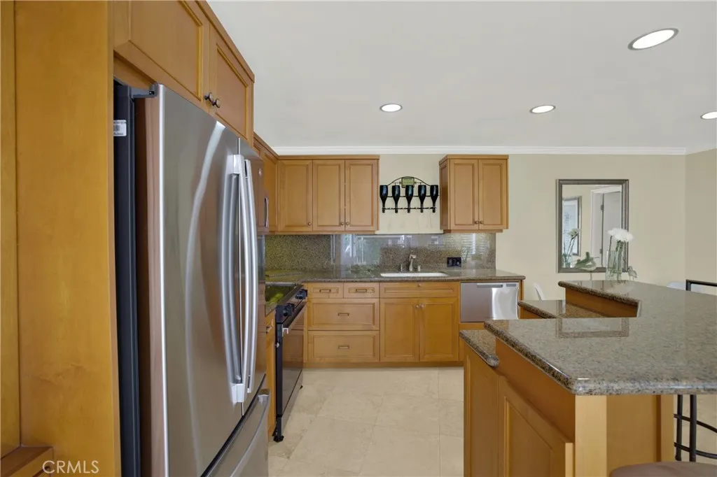 31561 Table Rock Dr. 213, Laguna Beach, California 92651 home-pic-7