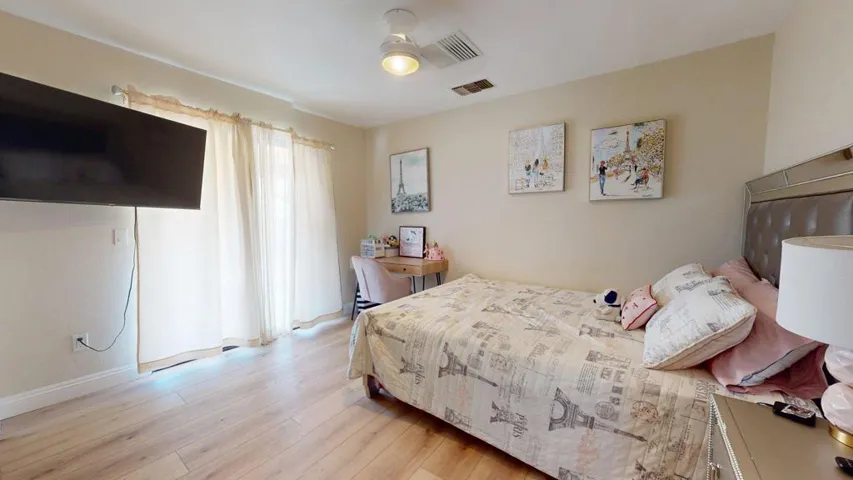 68645-Panorama-Guest-3-1