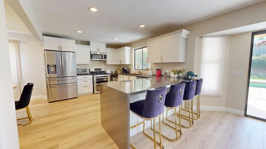 68645-Panorama-Kitchen