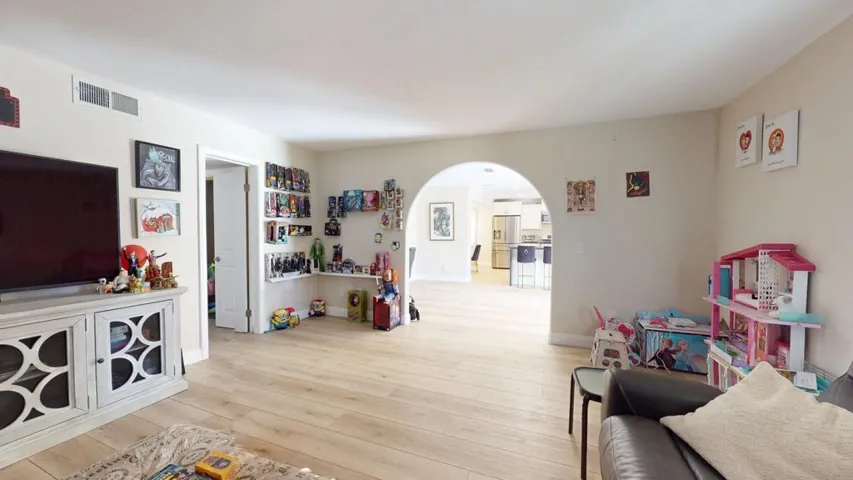 68645-Panorama-Movie-Room-to-Open
