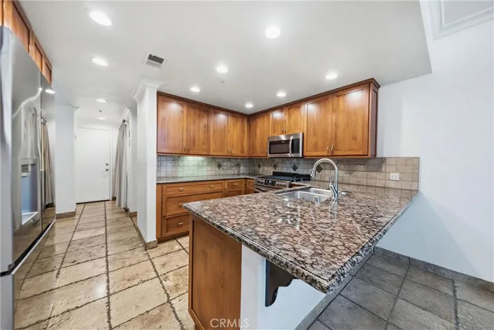 Virtual Staged (Clean)