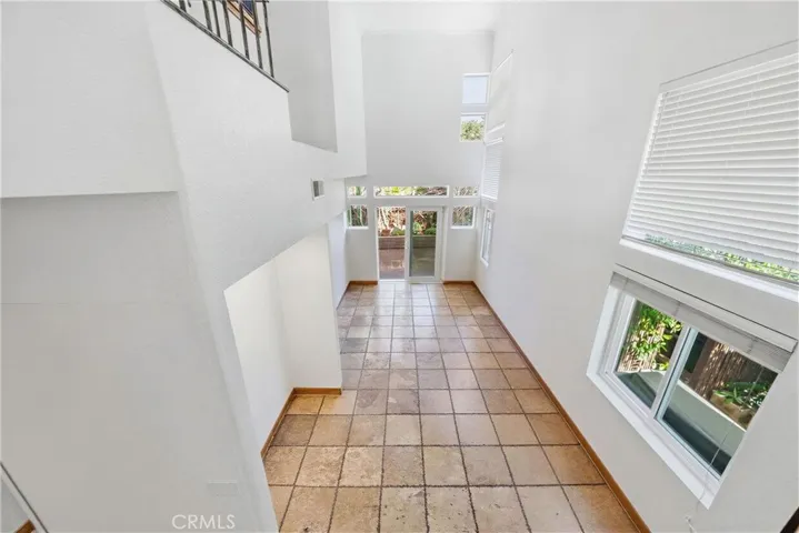 Virtual Staged (Clean)