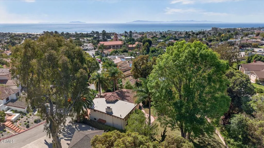 215 Barnard Way, Ventura, California 93001 home-pic-35