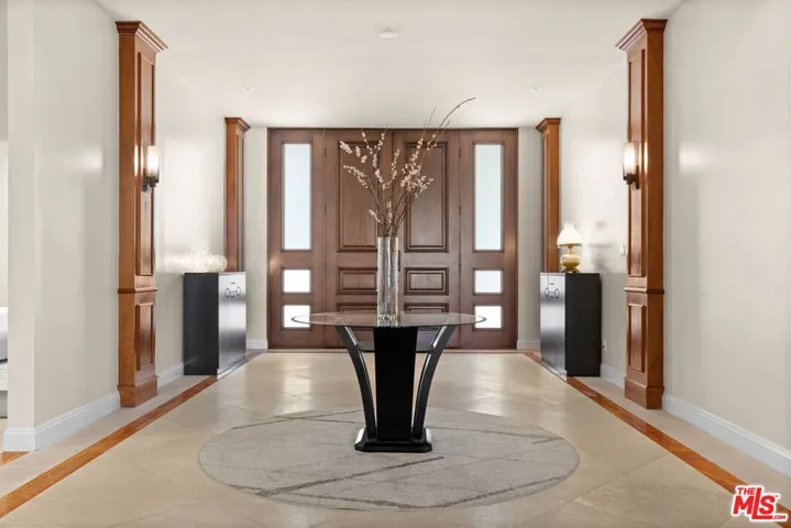 1915 Carla, Beverly Hills, California 90210