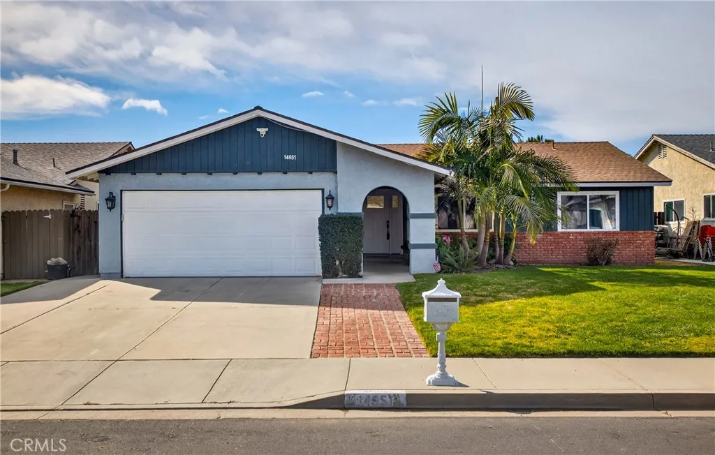 14851 Cliffrose Court, Moreno Valley, California 92553 home-pic-22