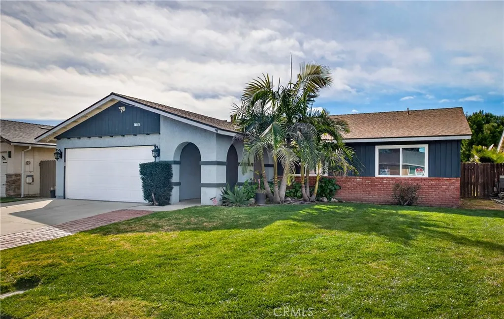 14851 Cliffrose Court, Moreno Valley, California 92553 home-pic-2