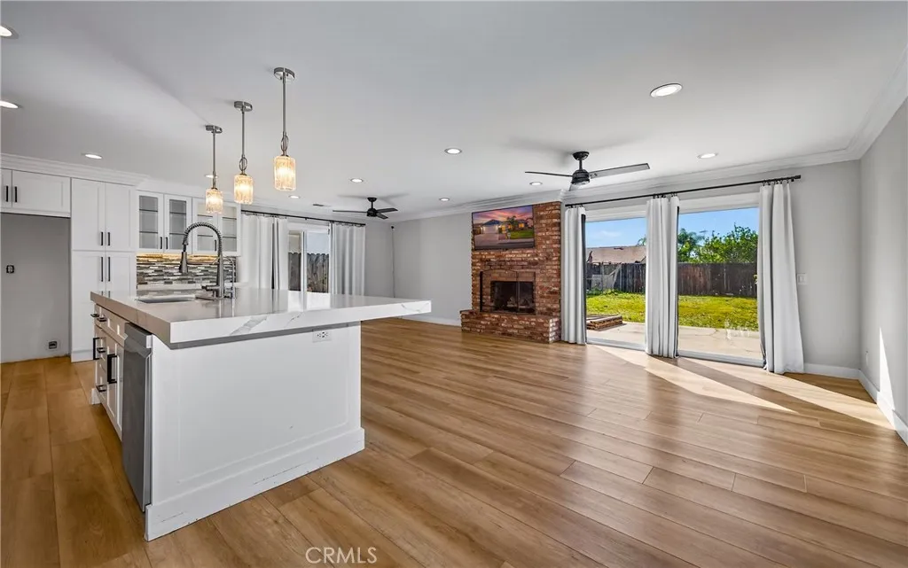 14851 Cliffrose Court, Moreno Valley, California 92553 home-pic-6