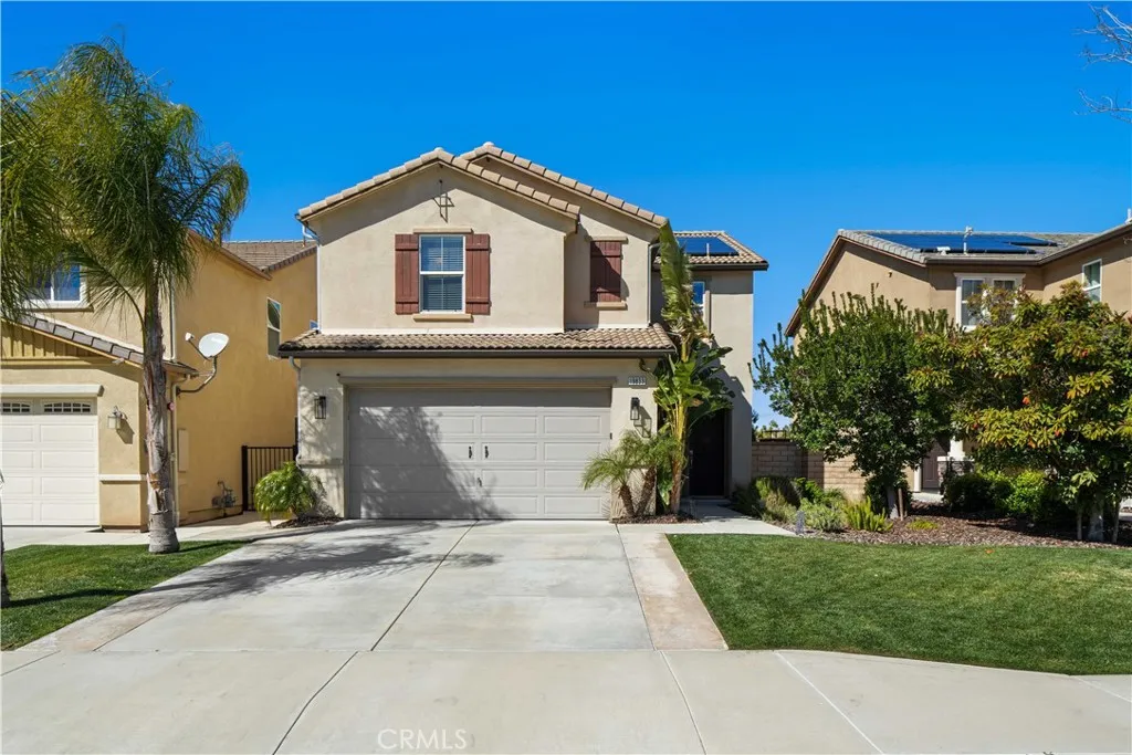 19833 Christopher Lane, Saugus, California 91350 home-pic-1